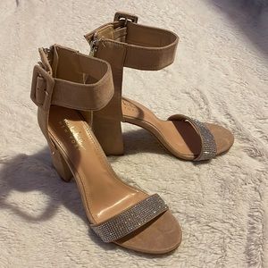 Nicole miller nude heels